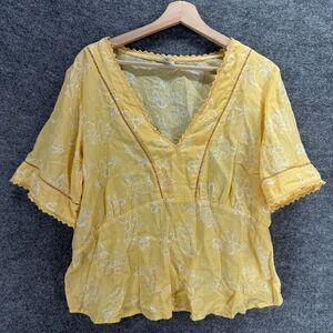 A New Approach Blouse Women L Large Yellow Floral V-Neck Short Sleeve Cotton
